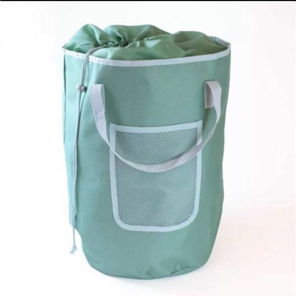 NWT Laundry bag/backpack/ college/dorm